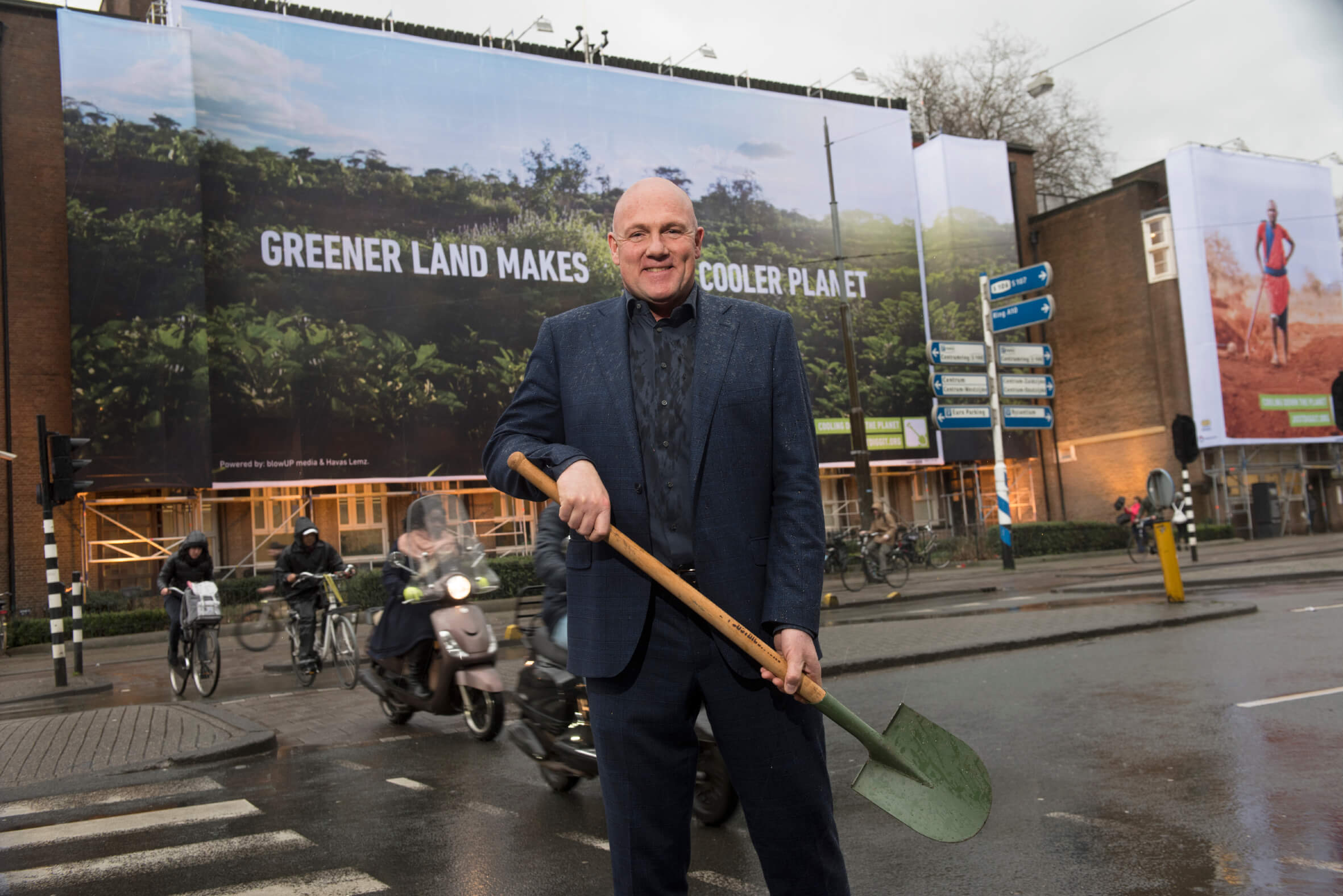 andre kuipers out of home