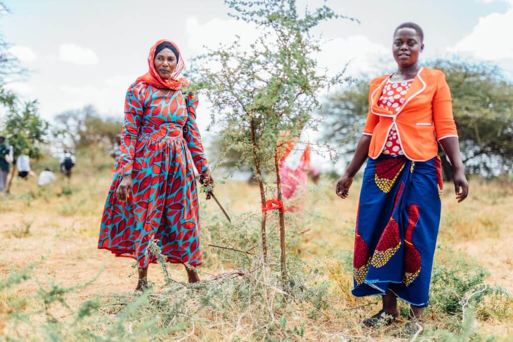 1809_Kisiki Hai 6people_tanzania_trees_marc_haers (1)